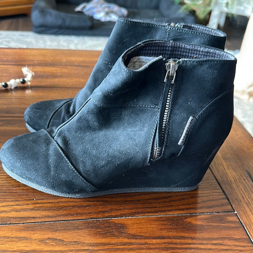 Last chance!!  Black Wedge Ankle Boots